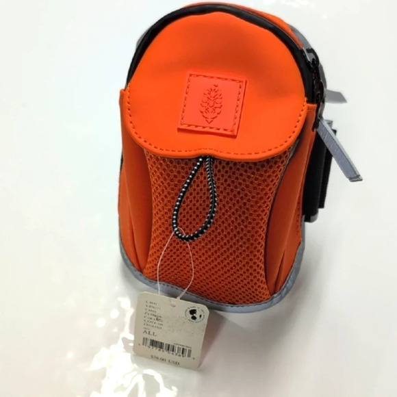 FREE PEOPLE - Back on Track Armband - Picture 1 of 3